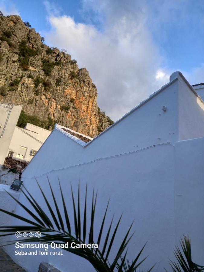 Loft "Coqueto" Rojo Daire Ubrique Dış mekan fotoğraf