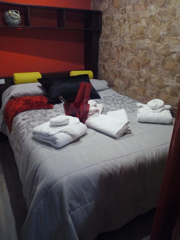 Loft "Coqueto" Rojo Daire Ubrique Dış mekan fotoğraf